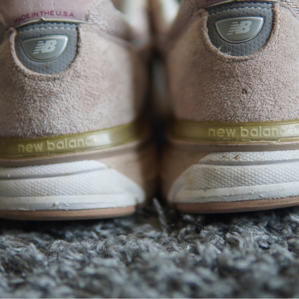 New Balance Men’s 990v4 Light Pink!! - Picture 5 of 9